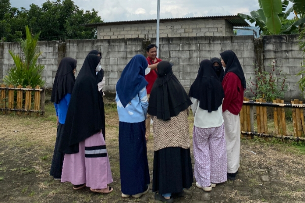 Macca Education dan Le Cendekia Boarding School Bangun Percaya Diri Pelajar Lewat English Camp