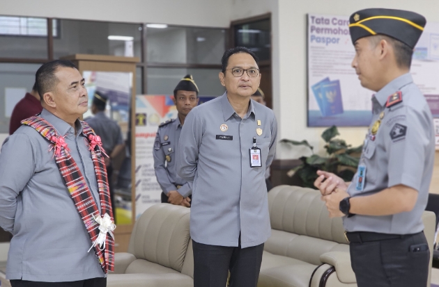Staf Ahli Menkumham Dukung Kantor Imigrasi Polman Raih Predikat WBBM