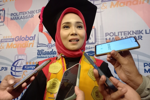 Politeknik LP3i Makassar Gelar Wisuda, 50 Persen Lulusan Sudah Bekerja