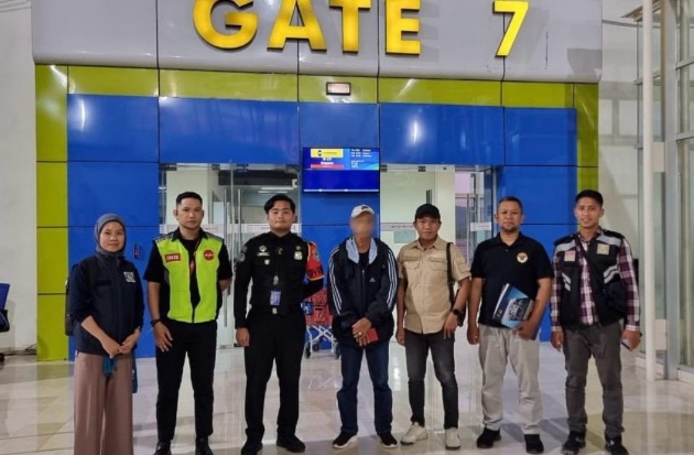 Imigrasi Polman Deportasi WNA Malaysia Karena Tidak Miliki Dokumen Sah