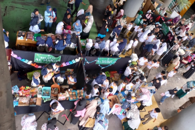 Tak Sekadar Jualan, Market Day SD Islam Athirah Latih Anak Jadi Pebisnis Sejak Dini