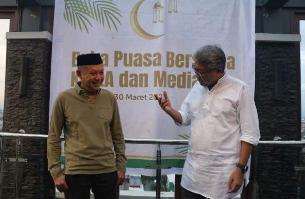 Momen Ramadan, YHK Salurkan Bantuan kepada Puluhan Ribu Penerima Manfaat
