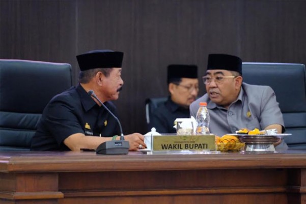 8 Fraksi DPRD Gowa Setujui Pembahasan Ranperda Pertanggungjawaban APBD 2022