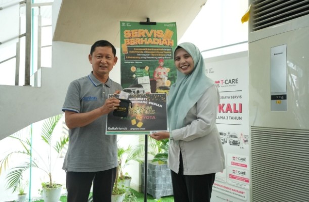 Beli Toyota Berhadiah iPhone 15, Servis di Bengkel Resmi Kalla Toyota Dapat Emas