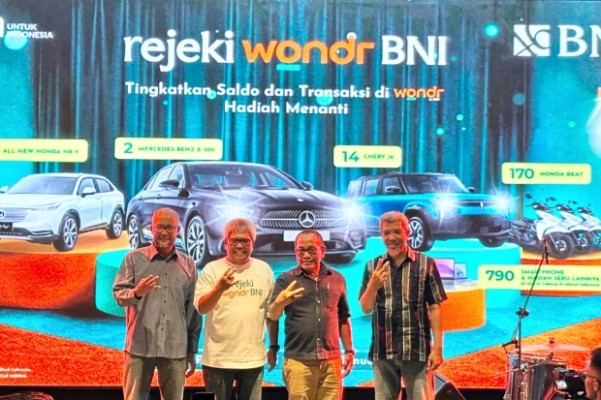 Rejeki Wondr BNI 2025: BNI Wilayah 07 Makassar Tawarkan Kejutan Seru, Hadiah Mewah Menanti!