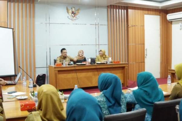 Wabup Darmawangsyah Beri Dukungan ke Kader Posyandu Jelang Lomba Provinsi