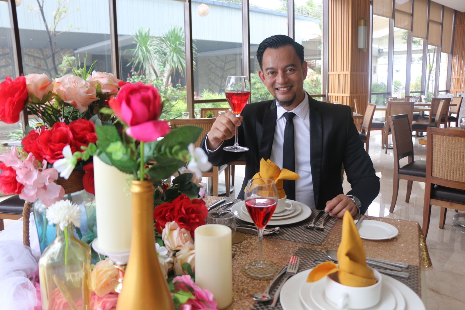 The Rinra Makassar Hadirkan Paket Romantic Dinner saat Valentine Day