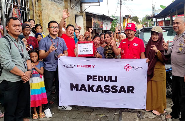 Gerak Cepat! Chery Salurkan Ratusan Paket Sembako untuk Korban Banjir di Makassar