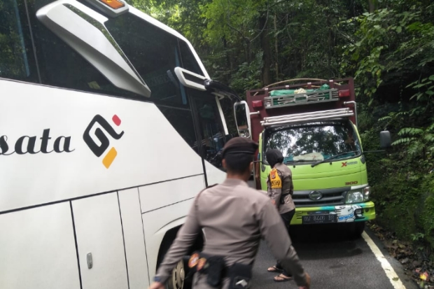 Penataan Dahan Pohon, Jalur Camba Akan Dibuka Tutup