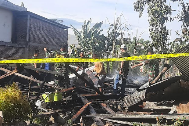 Dua Unit Rumah Panggung di Wajo Ludes Karena Kebakaran