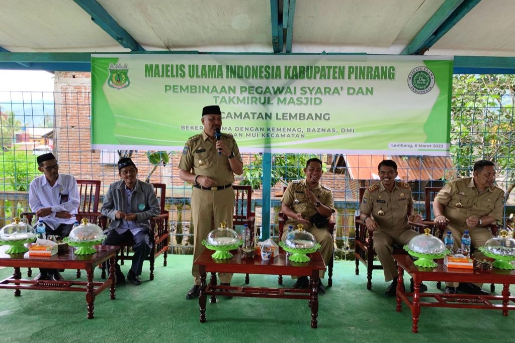 Bupati Pinrang Ingatkan Jaga Sinergitas Pegawai Syara & Panitia Pembangunan Masjid