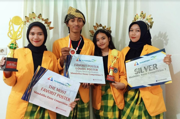 Mahasiswa UNM Raih 3 Penghargaan di Mandalika Essay Competition
