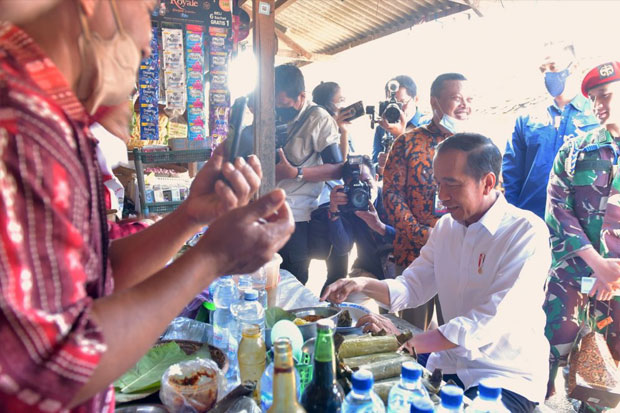 Jelang Ramadan, Presiden Jokowi Cek Ketersediaan Bahan Pokok