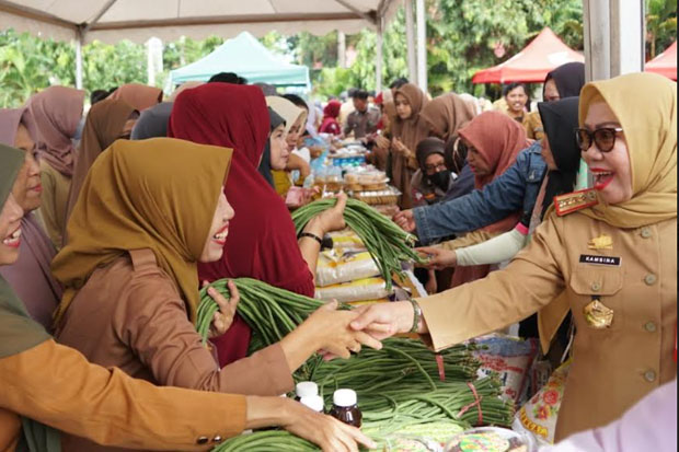 Pemkab Gowa Gelar Pasar Tani Jelang Bulan Ramadan