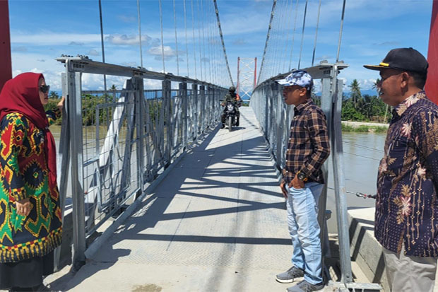Aspirasi Fauzi, Jembatan Beringin Jaya Kini Bisa Dinikmati Warga Lutra