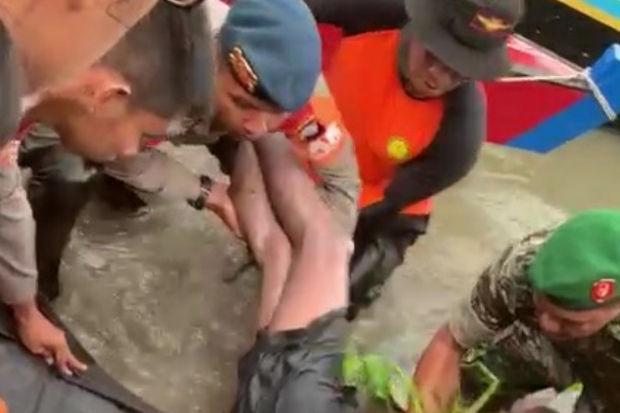 Korban Perahu Terbalik yang Tenggelam di Sungai Walanae Ditemukan