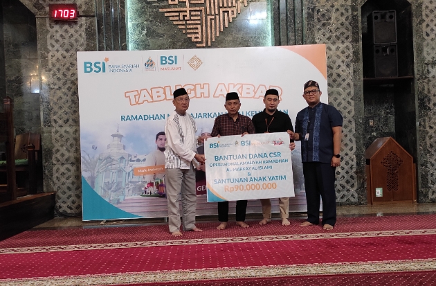 Gema Ramadan 2023, BSI Salurkan Dana CSR untuk Masjid Al-Markaz & Anak Yatim