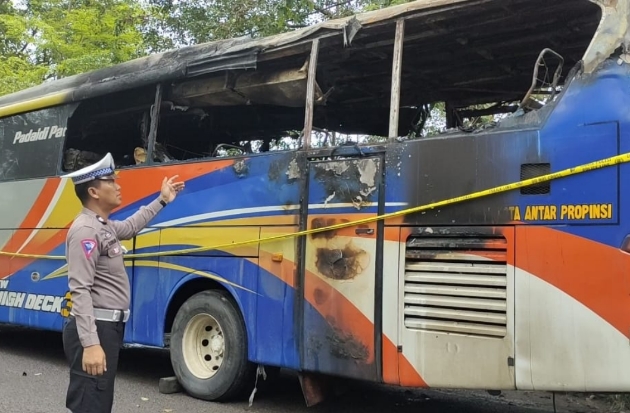 Bus Bawa 23 Penumpang di Sidrap Terbakar, Begini Kronologinya
