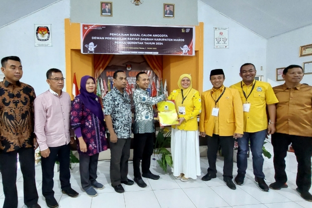 Daftar di KPU, Suhartina Bohari Target Pertahankan Kemenangan
