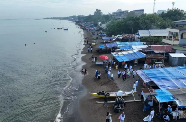 Hari Lingkungan Hidup Sedunia, PLN Inisiasi Aksi Bersih di 3 Pantai Kota Makassar