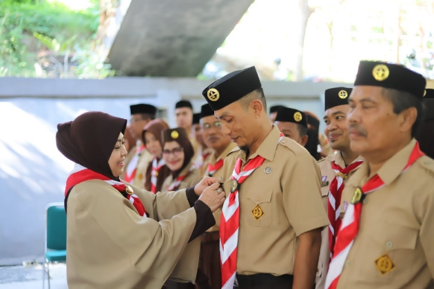 Erna Rasyid Taufan Lantik Pengurus Kwartir Ranting Gerakan Pramuka Soreang