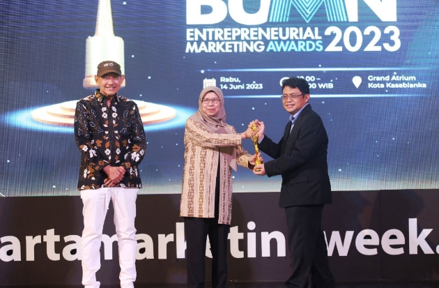 PLN Sabet Best of The Best Company pada BUMN Entrepreneurial Marketing Awards 2023