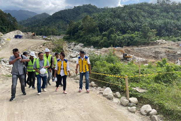 Telan Anggaran Rp67 Miliar, Abang Fauzi Tinjau Pembangunan Sabo Dam di Luwu Utara