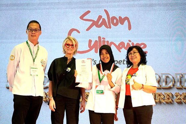 Mahasiswa Poltekpar Makassar Raih 2 Perunggu di Kompetisi Chef