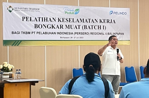 Diikuti Puluhan TKBM, Pelindo Regional 4 Gelar Pelatihan K3 Bongkar Muat