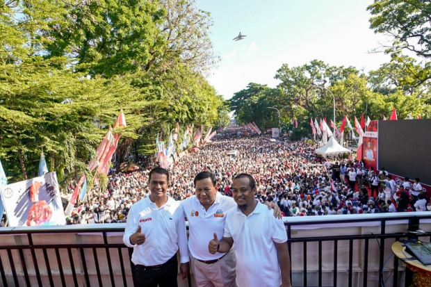 Prabowo Bersama 399 Ribu Warga Sulsel Ikut Jalan Sehat Anti Mager