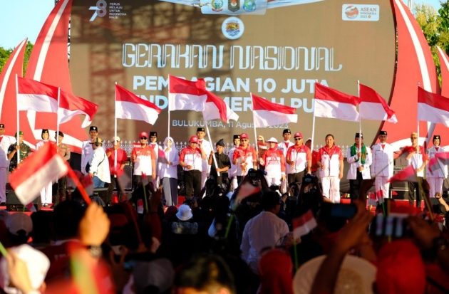 Bupati Gowa Sebut Gerakan 10 Juta Bendera Merah Putih Tumbuhkan Jiwa Nasionalisme