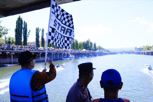 Ratusan Peserta Lomba Ikuti Festival Nelayan di Pangkep