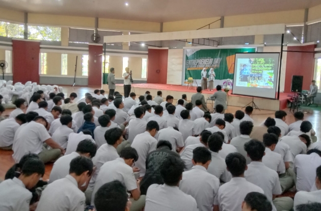 Motivasi Pelajar jadi Pengusaha, SMA Islam Athirah Bukit Baruga Gelar Entrepreneur Day