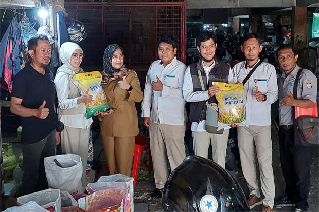Bulog Makassar dan Dinas Ketahanan Pangan Gelar SIGAP SPHP di 3 Pasar
