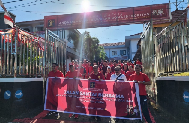 Bangkitkan Semangat Kebersamaan, Kemenkumham Sulut Gelar Jalan Santai