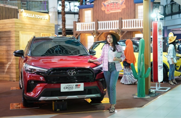 Kalla Toyota Pamerkan 20 Line Up Mobil pada Public Display Saletember Deal di MaRI