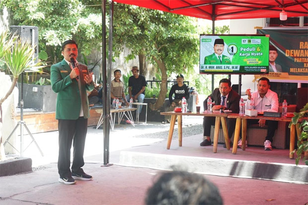 Muhammad Aras Beri Bekal Bacaleg PPP Bulukumba Menangkan Pemilu 2024