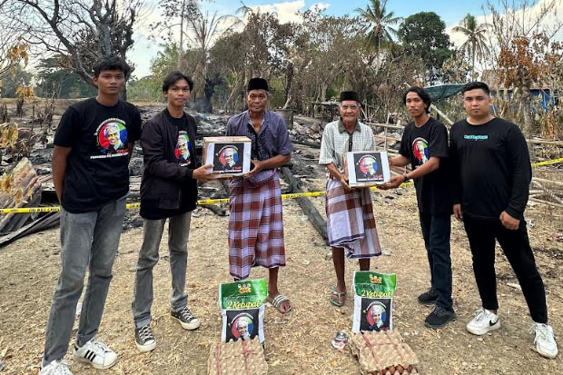 Relawan Ganjar Pranowo Salurkan Bantuan Untuk Korban Kebakaran