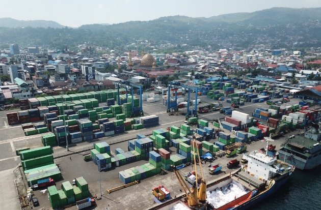 Benteng Ekonomi, Pelindo Regional 4 Catat Kinerja Ekspor dengan Pertumbuhan Positif