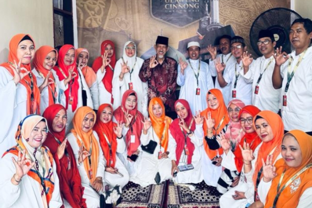 Ulaweng Cinnong Travel Umrah dan Haji Resmikan Kantor Baru