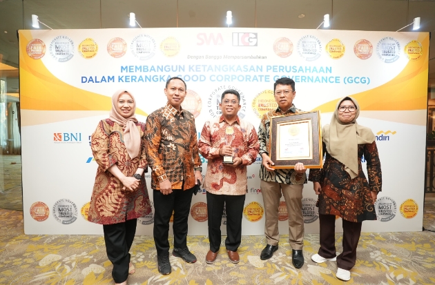 Semen Tonasa Sabet Penghargaan Indonesia Trusted Companies di Ajang GCG Award 2023