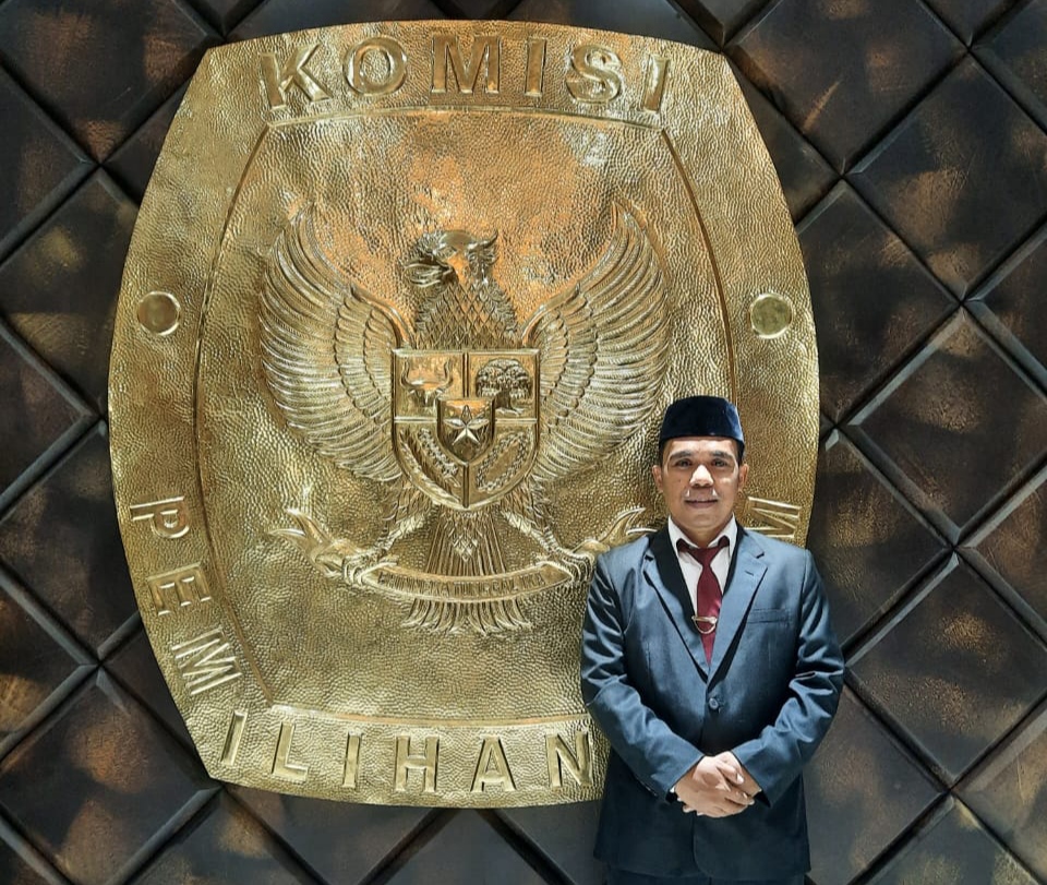 Resmi Dilantik, Akhmad Amiruddin Cukupkan Jumlah Komisioner KPU Jeneponto