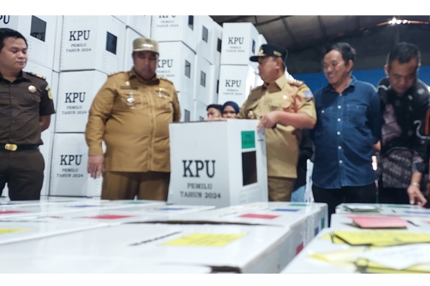 Logistik Pemilu Mulai Disalurkan, KPU Maros Sasar Kecamatan Terjauh