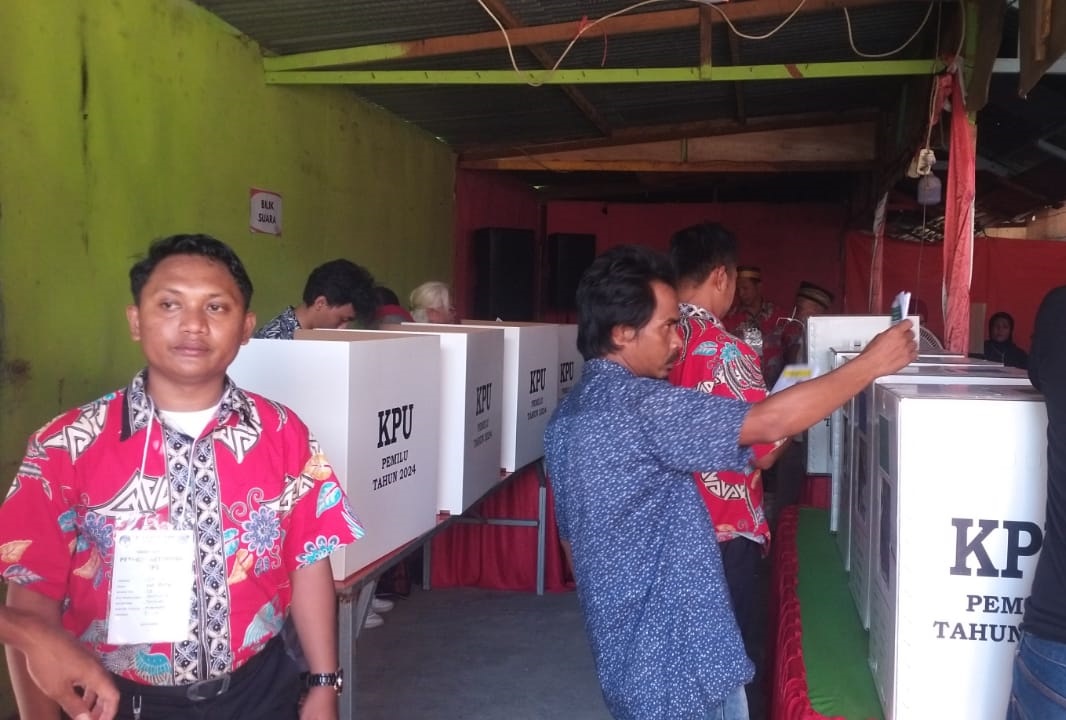 Persoalan Pemilu 2024, TPS Lambat Buka Hingga Surat Suara Tertukar di Makassar