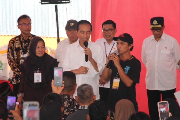 Hafal Pancasila, 2 Warga Maros Dapat Sepeda Dari Presiden Jokowi