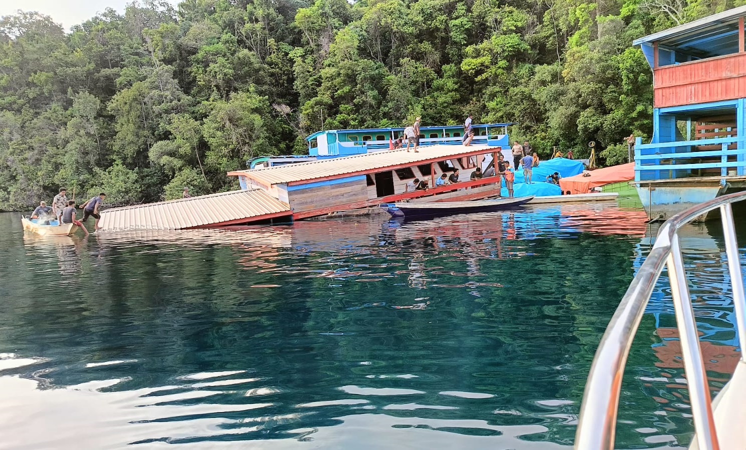 Kapal Tenggelam di Danau Towuti Luwu Timur, Tidak Ada Korban Jiwa