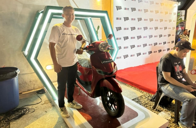 Kolaborasi Asmo Sulsel & Stand Up Indo Gowa Hadirkan Buka Lawak, Honda Stylo Ikut Mejeng