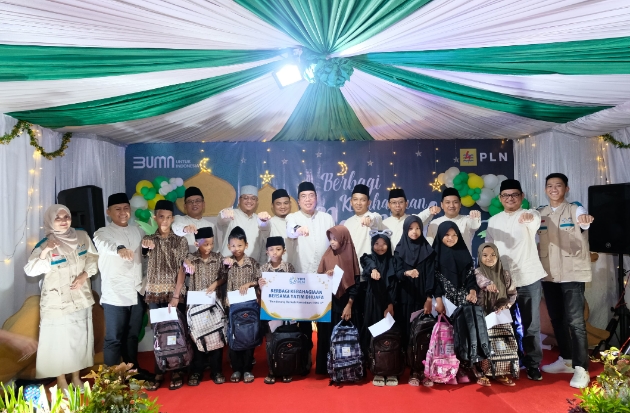 PLN UIP Sulawesi Berbagi Kebahagiaan Ramadan Bareng Anak Yatim di Palu