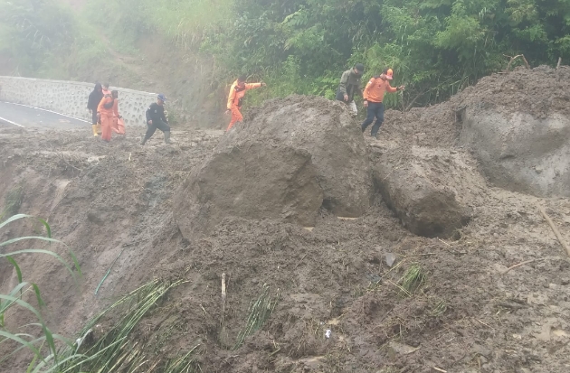 Tim SAR Gabungan Masih Cari 2 Korban Tertimbun Longsor di Tana Toraja