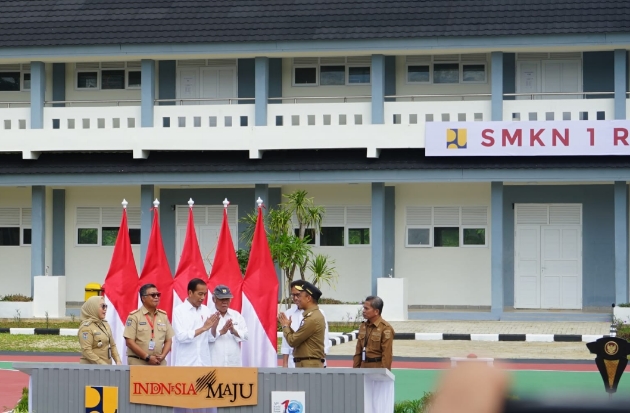 PLN Sukses Hadirkan Listrik Tanpa Kedip saat Kunker Jokowi ke Sulbar